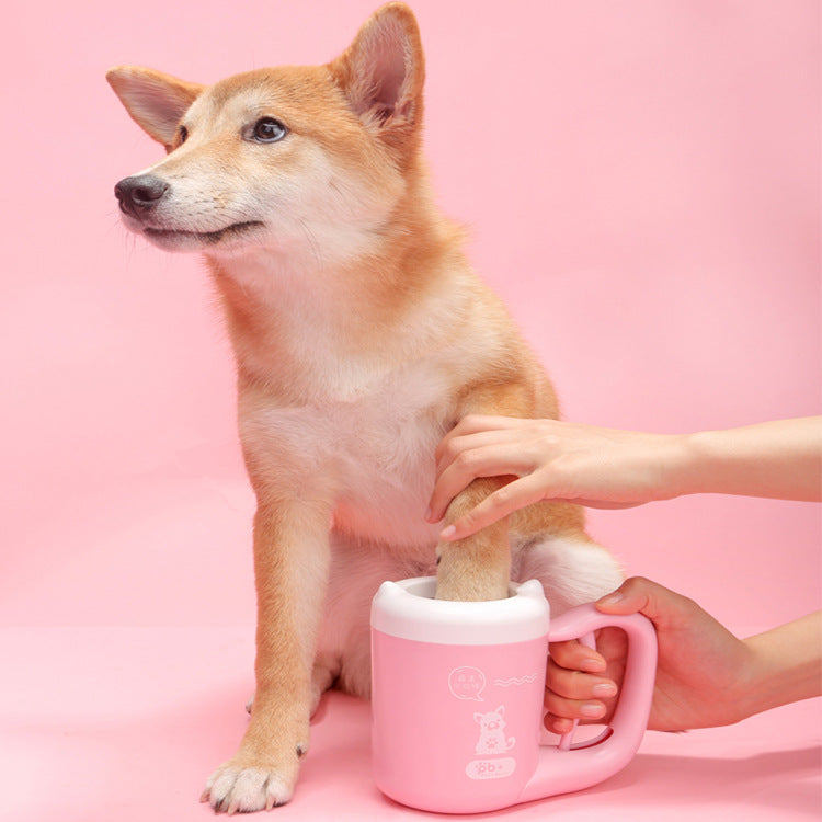 Daily Mini Paw Washer for clean dog paws